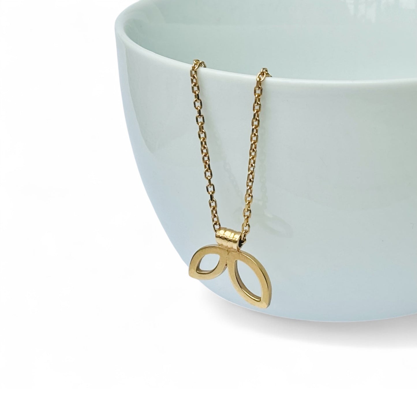 Eden pendant