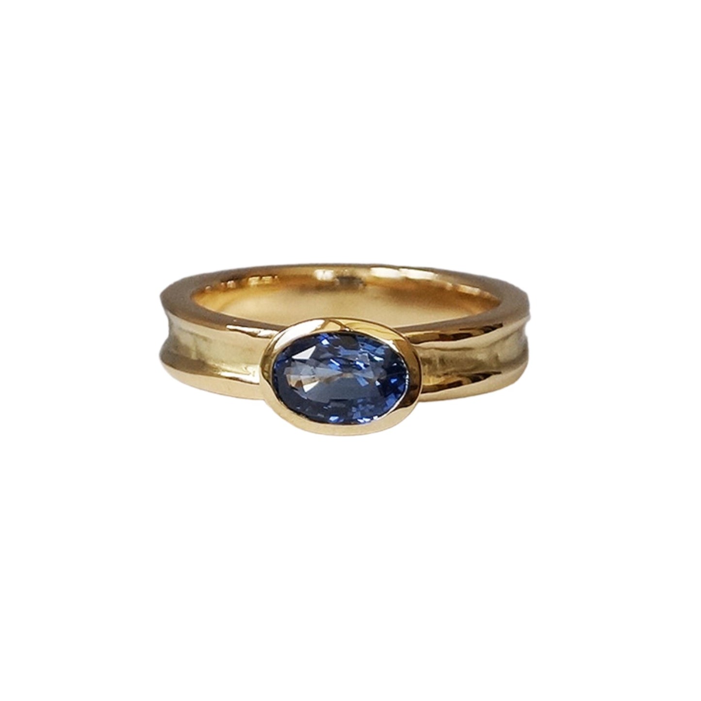 18ct Sapphire channel ring
