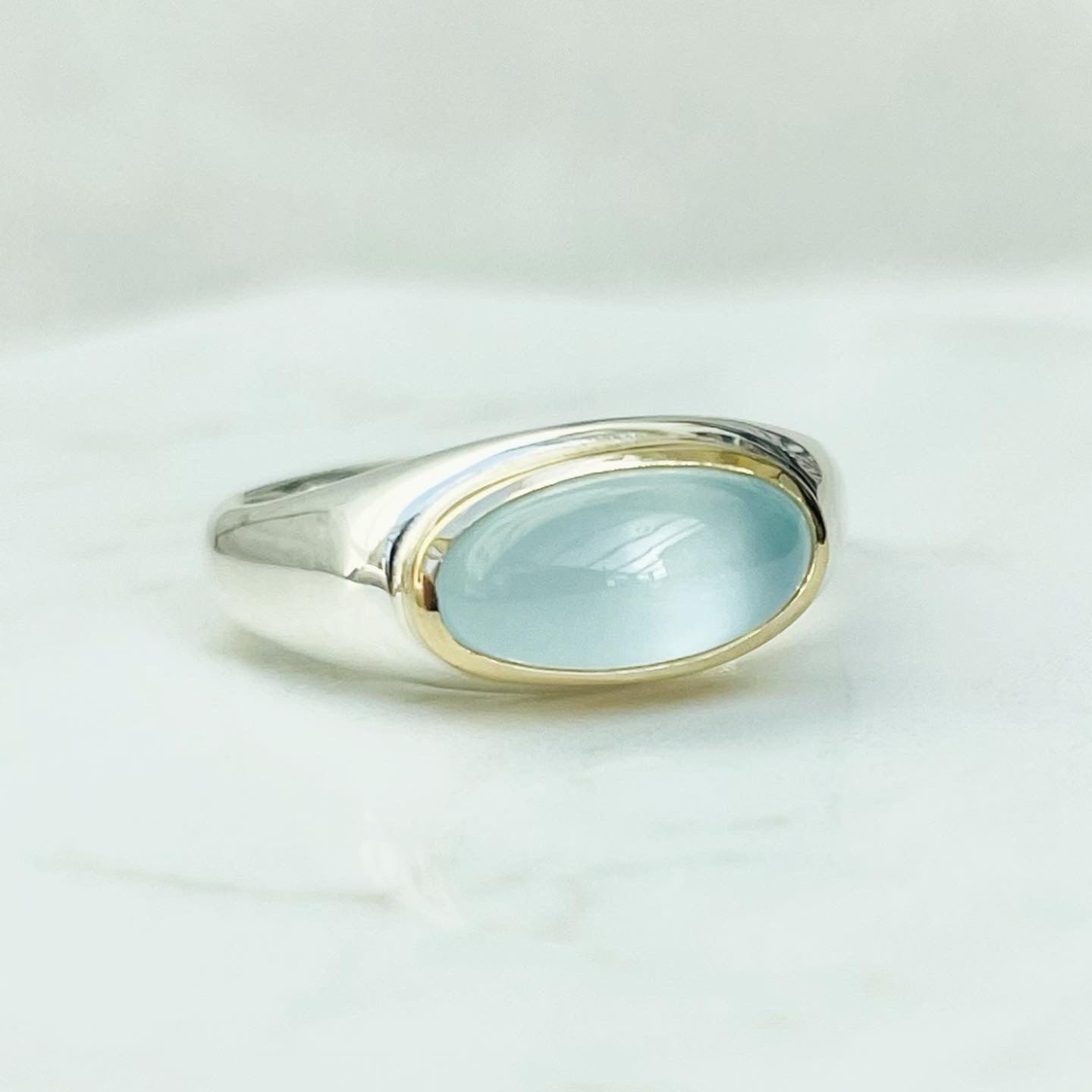 Gemstone Bombe ring
