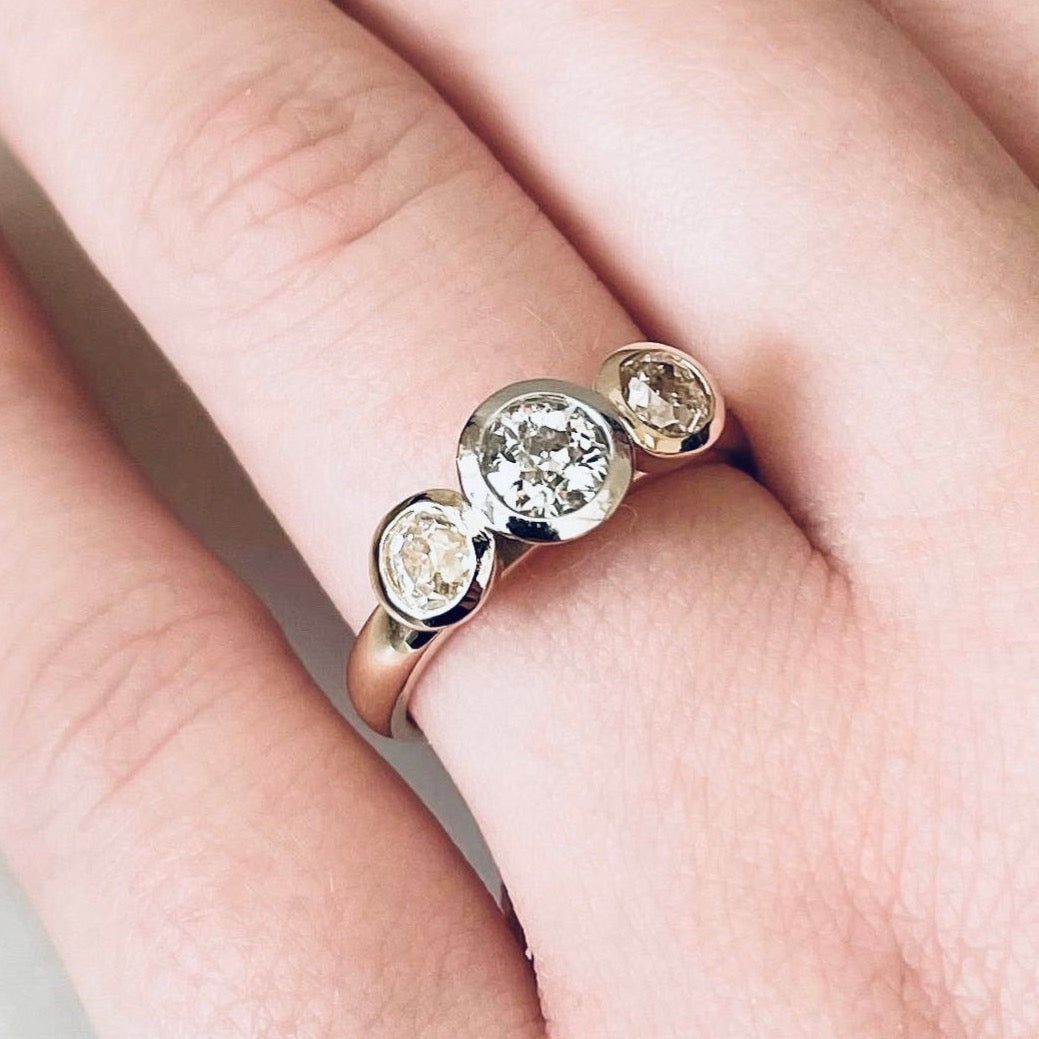 9ct gold and platinum old cut diamond ring