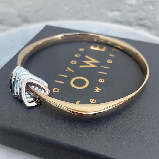 9ct gold Wide bangle with Triangle charms