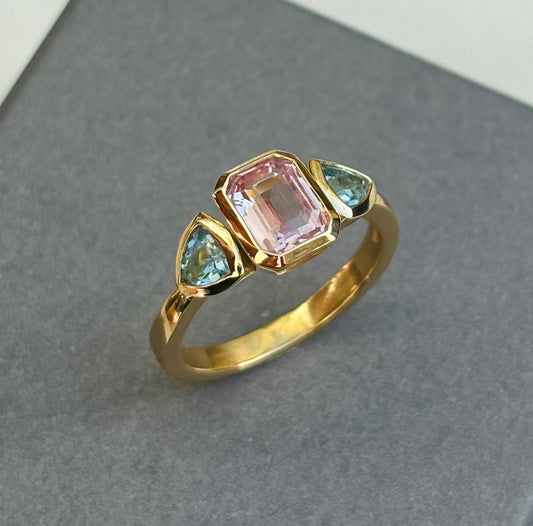 18ct Pink Sapphire and Aquamarine ring
